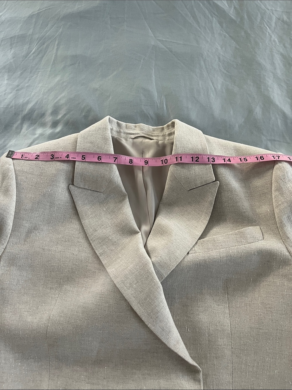 Brunello Cucinelli Double-Breasted Metallic Linen-Blend Blazer - Picture 15 of 17